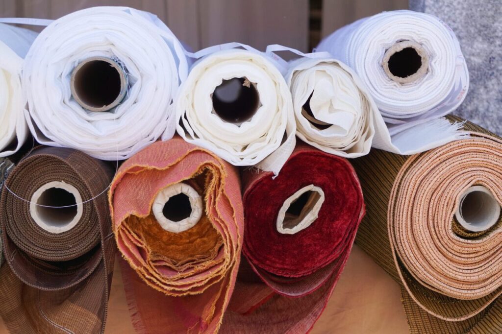 Textil, textile : pourquoi le mot change de sens selon le contexte